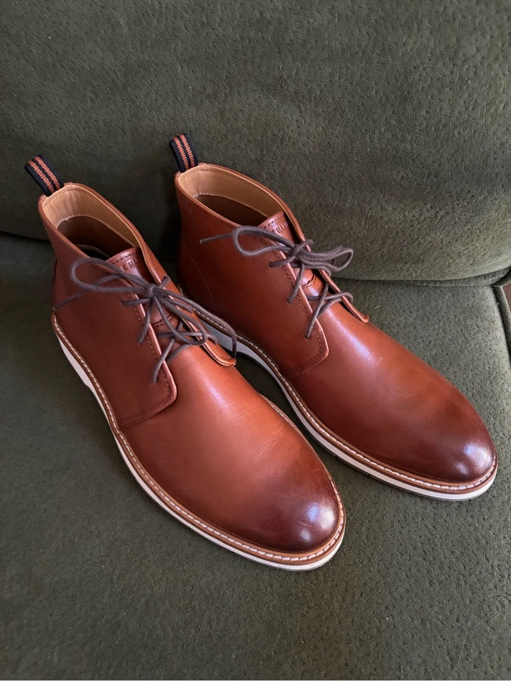Men's Cole Haan Brown Leather Chukka Boots - Classic Lace-Up Style